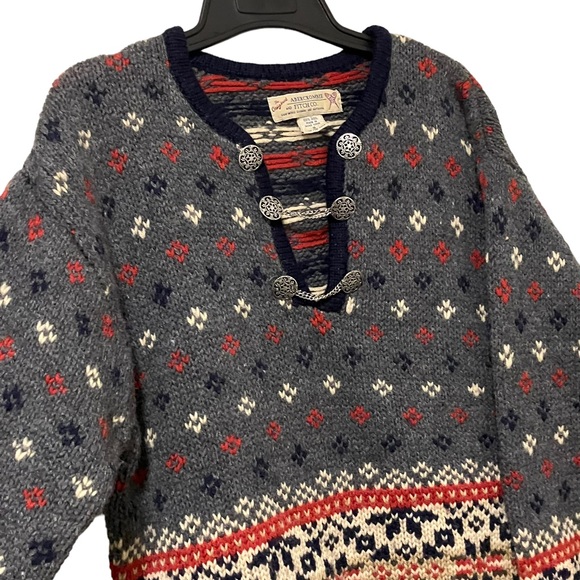 Vintage Abercrombie & Fitch Wool Fair Isle Knit Sweater with Chain Detailing - Picture 5 of 10
